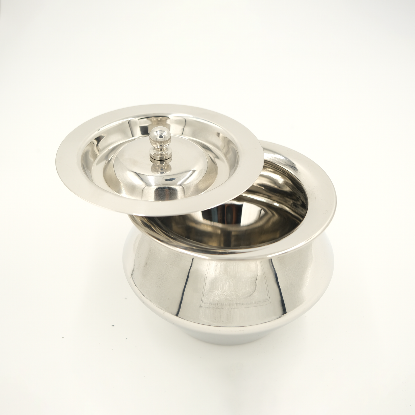 Stainless Steel Serving Bowl with Lid